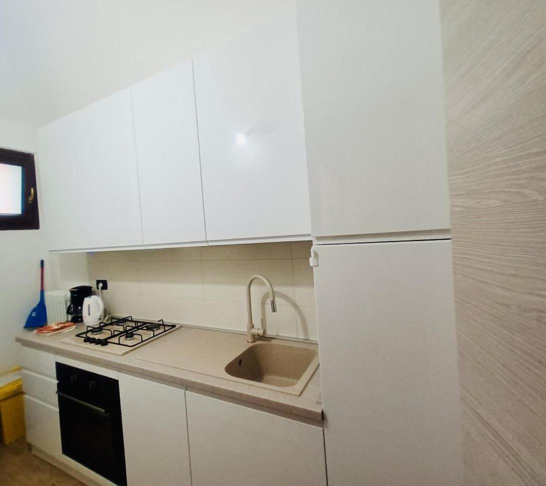 Comolake House Apartment Bellano Bagian luar foto