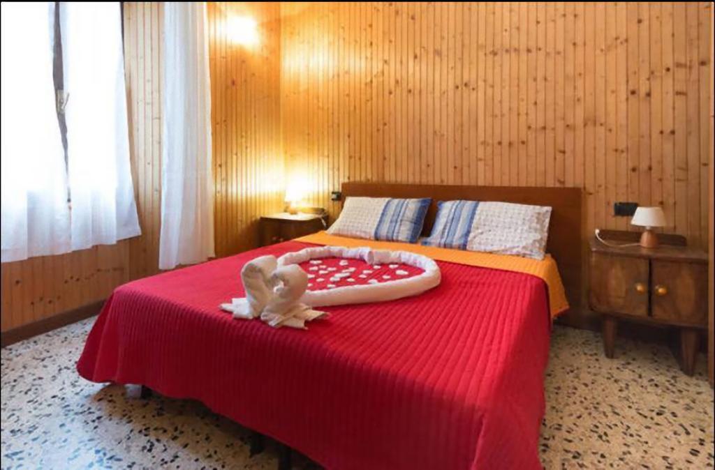 Comolake House Apartment Bellano Bagian luar foto