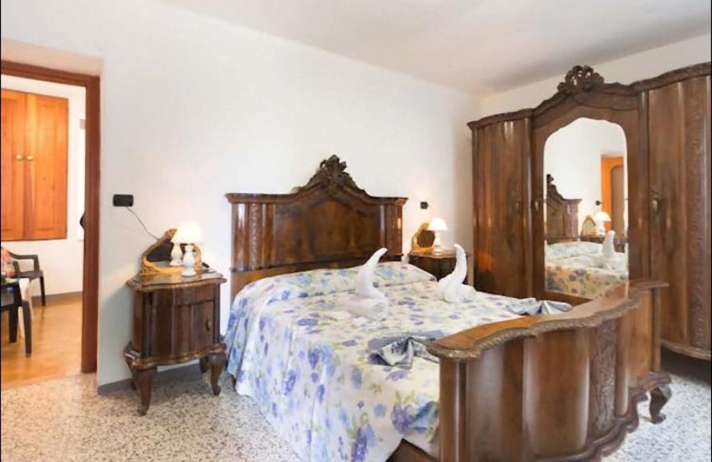 Comolake House Apartment Bellano Bagian luar foto